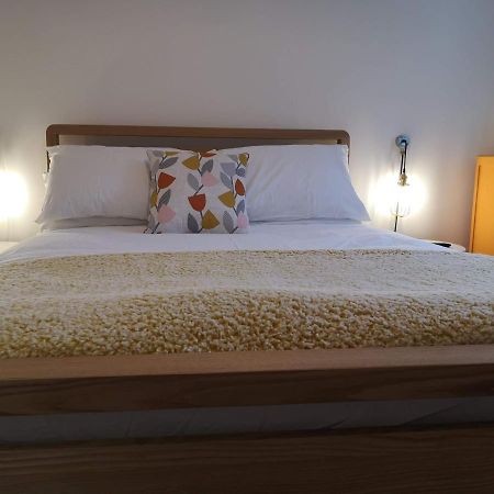 Coastal Escape Sandgate Фолкстон Екстериор снимка