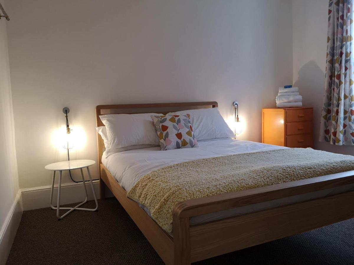Coastal Escape Sandgate Фолкстон Екстериор снимка